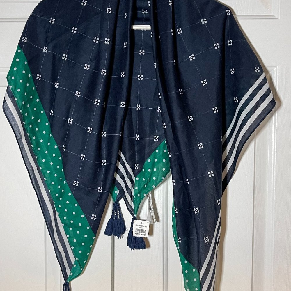 NWT ABERCROMBIE AND FITCH WRAP